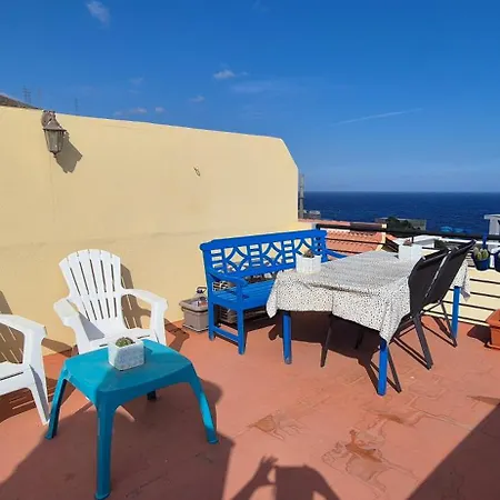 Vistas Mar Apartment *
