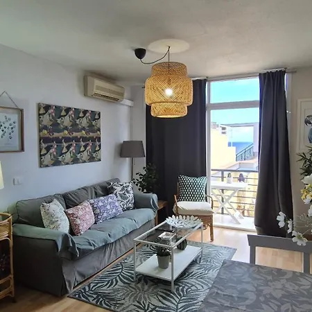 Vistas Mar Apartment *